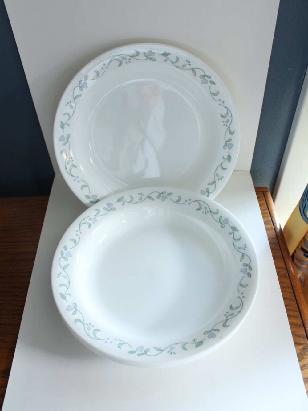 Country Cottage Corelle Set of 4 Rim Soup Bowls